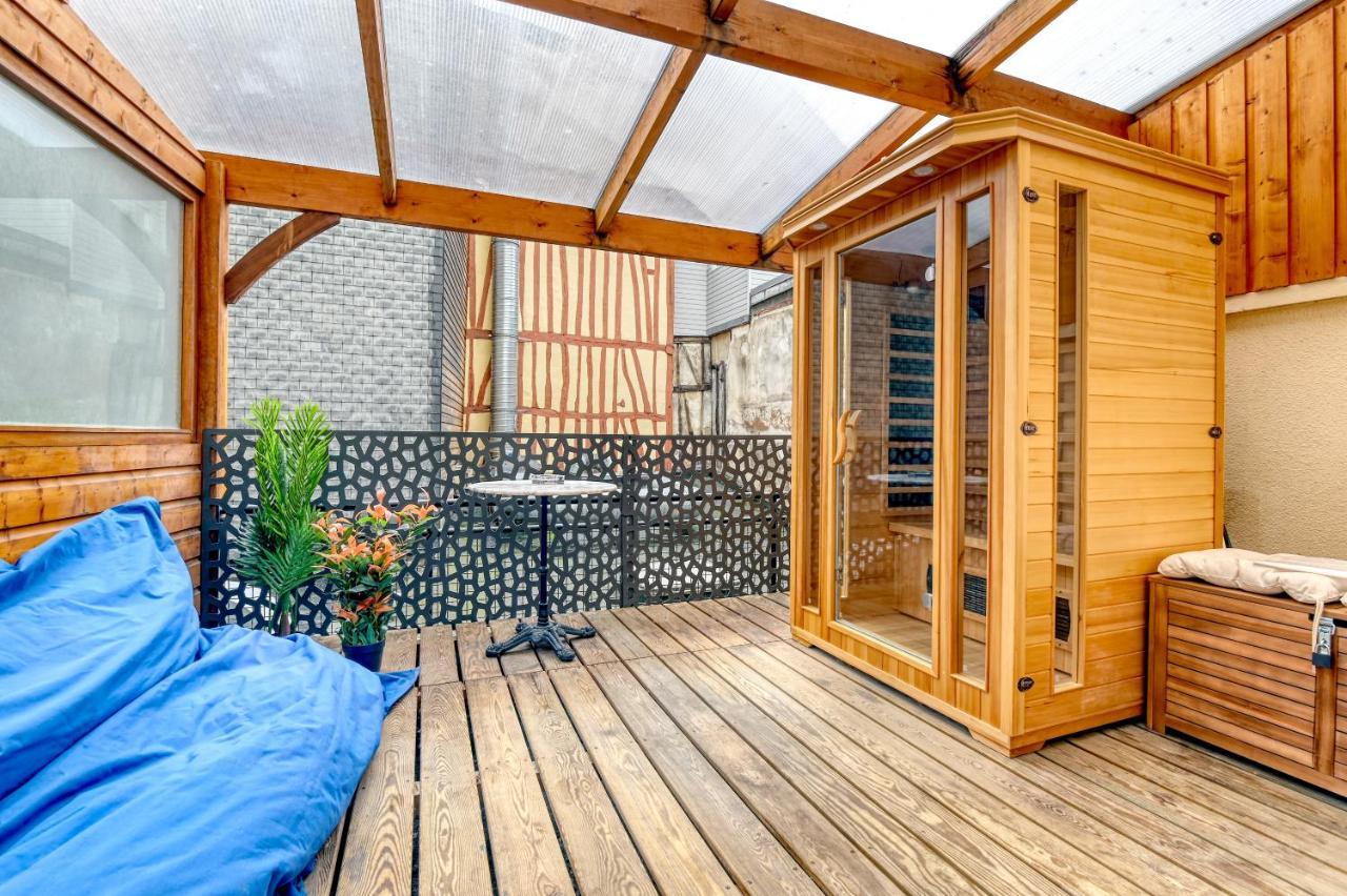 Glamour Chic En Hyper Centre Pour 4 - Wifi - Sauna Pour 2 - Mylittlestay Ruan Exterior foto